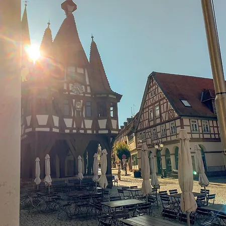 Am Historischen Rathaus Michelstadt
